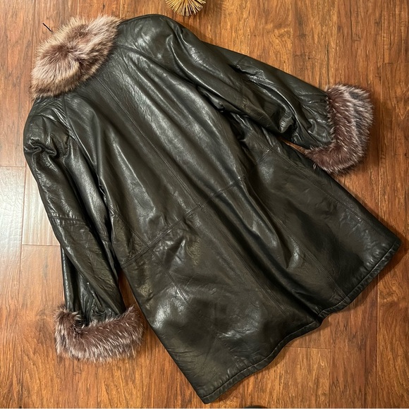 Black Leather and Fur trim Penny lane Almost Famous Mob Wife Coat Size Large - Picture 11 of 12